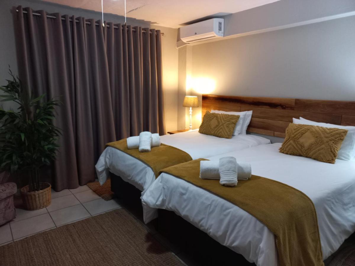 St George'S Guest House Тзанеен Экстерьер фото